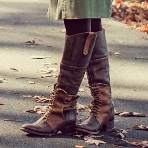 Freebird Saddle Boots Size 7 Brown